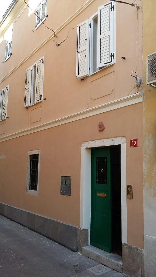 Apartma Rozi Koper Exteriör bild